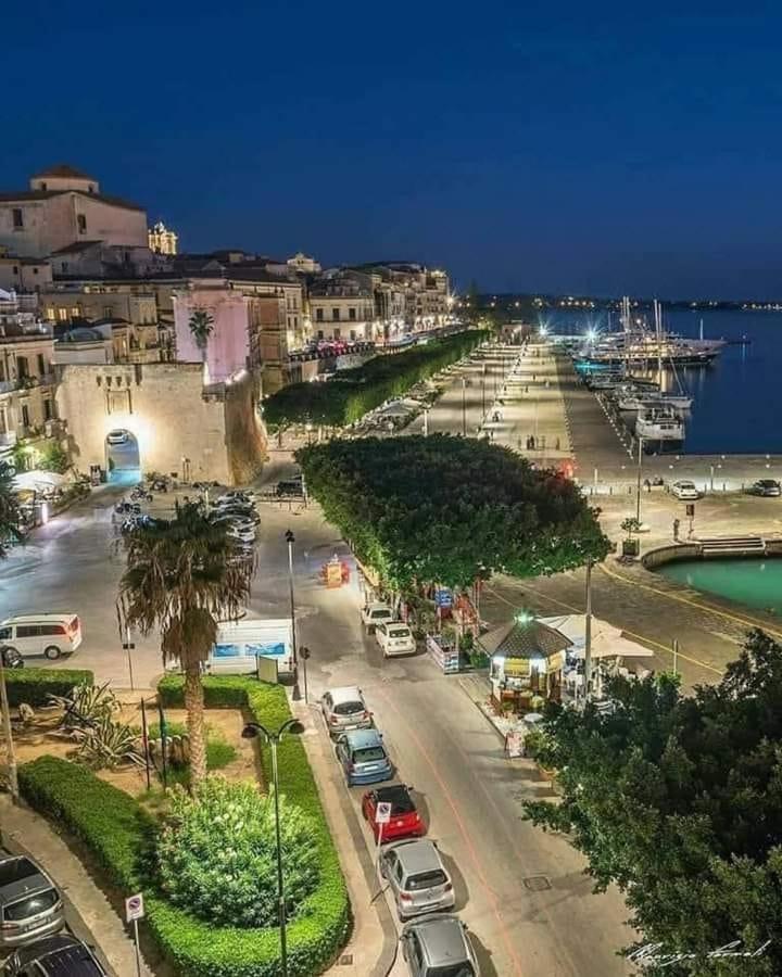 B&B Ortigia Sea View Syracuse Buitenkant foto